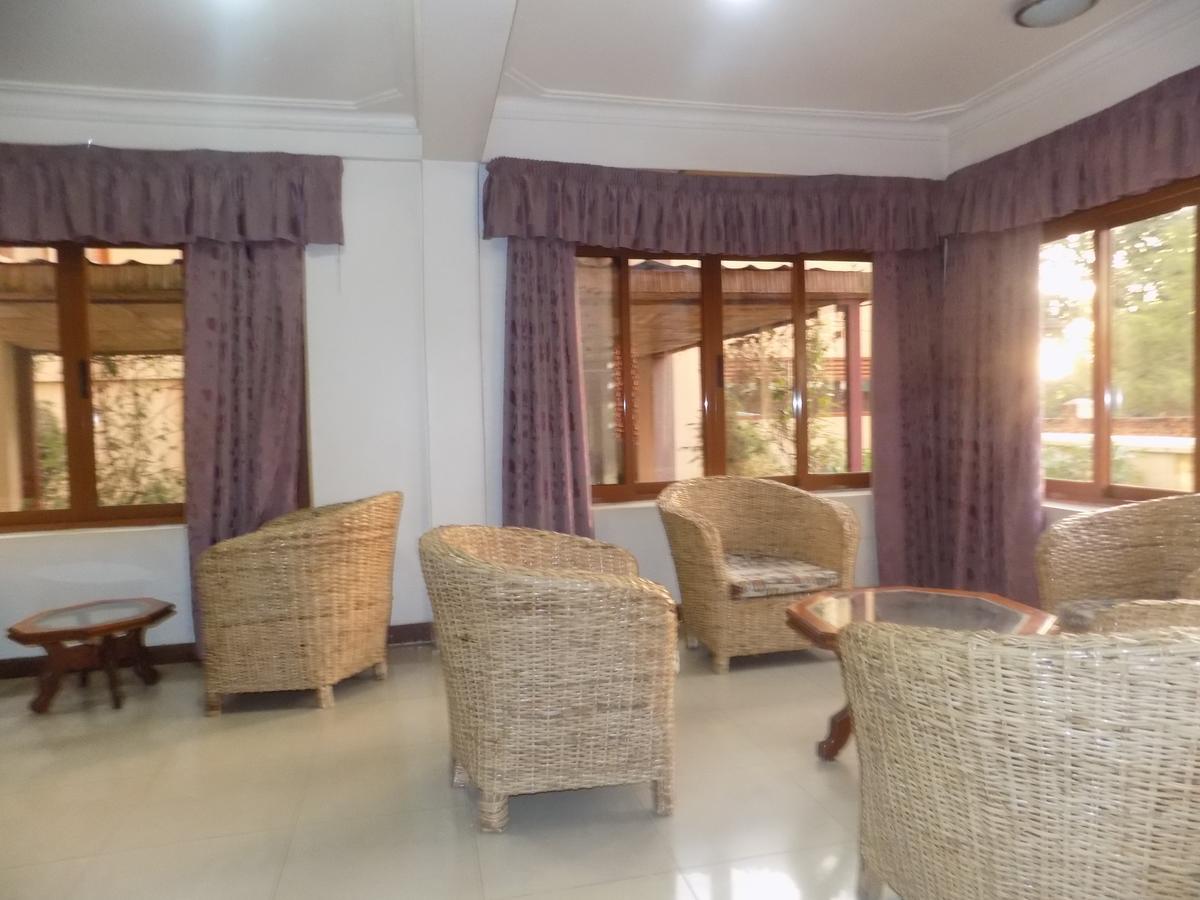 Kayegi Hotel Mbale Exterior foto