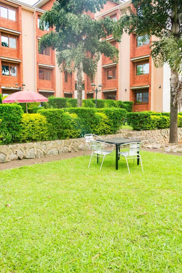 Kayegi Hotel Mbale Exterior foto